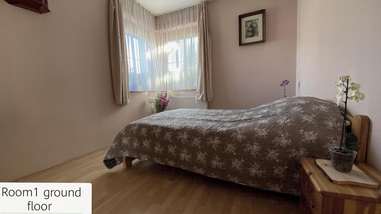 فيلا House4U Balatonszárszó المظهر الخارجي الصورة