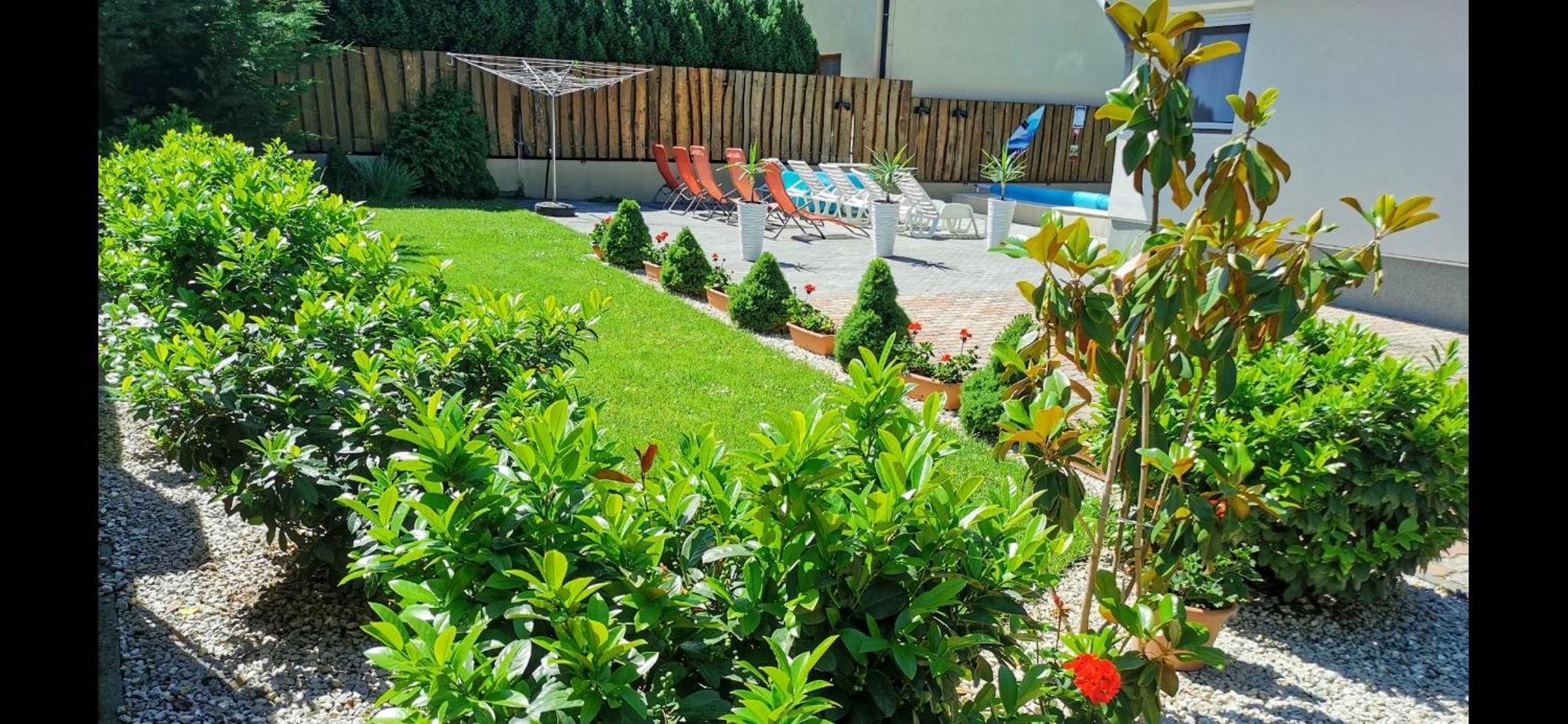 فيلا House4U Balatonszárszó المظهر الخارجي الصورة